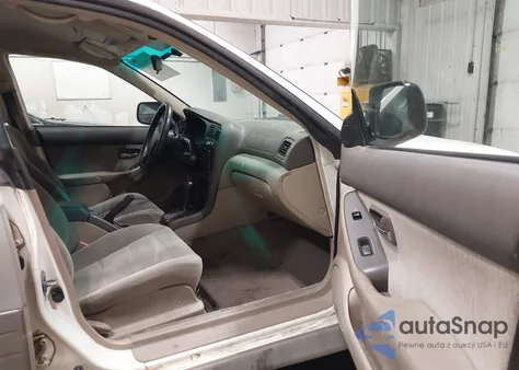 2001 Subaru Outback from USA, damaged, VIN 4S3BH675717627146